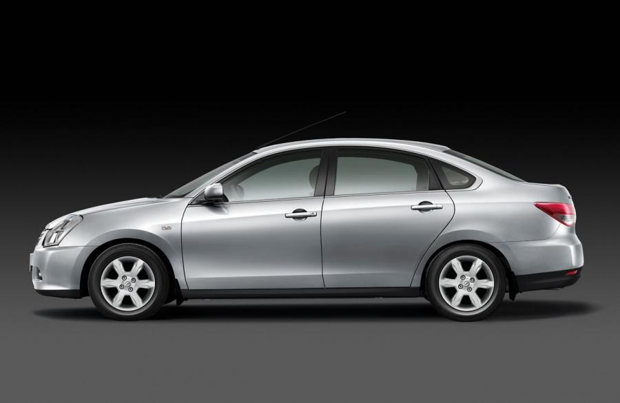  Nissan Almera 2012 года  (фото 9 из 31)